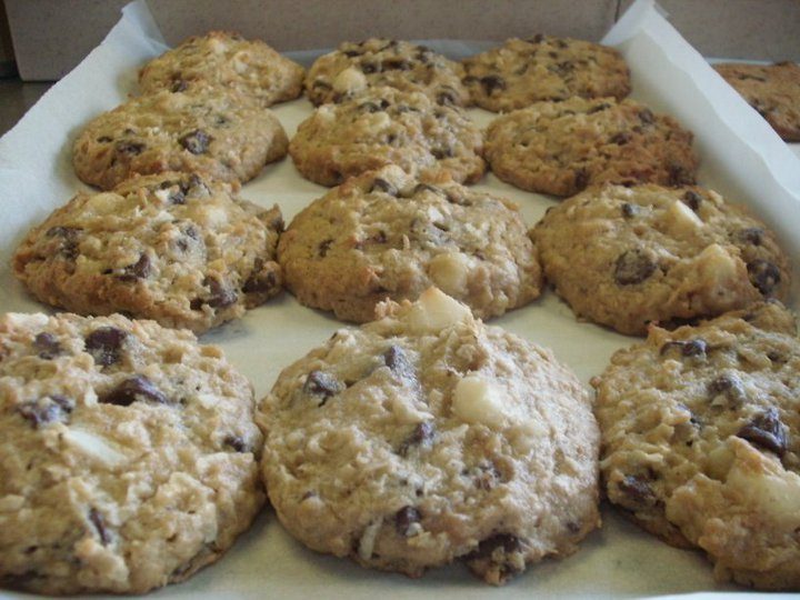 Tray of fresh-baked cookies at Tony's