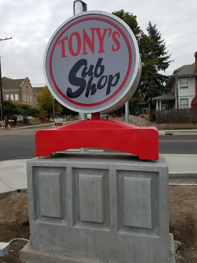 Tony's Sub Shop pole sign on E Isaacs Ave